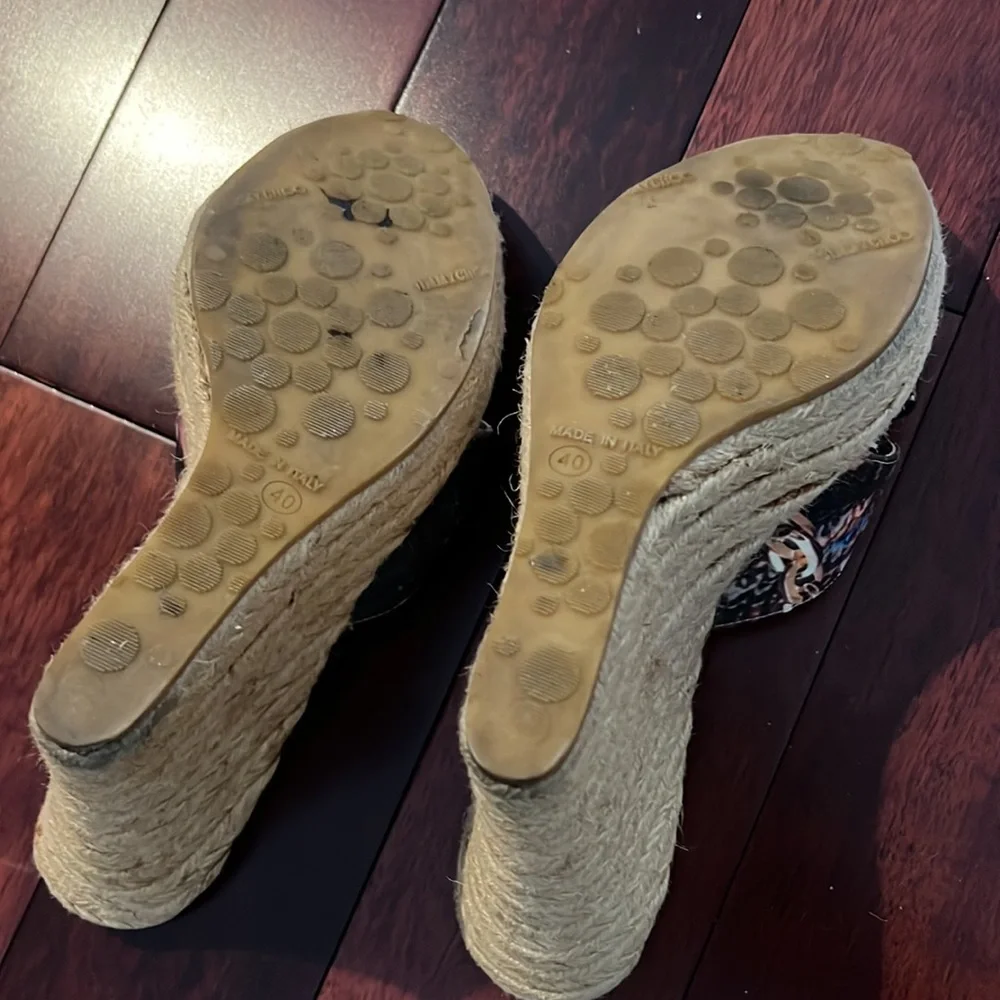 Classic wedge - Picture 4 of 4